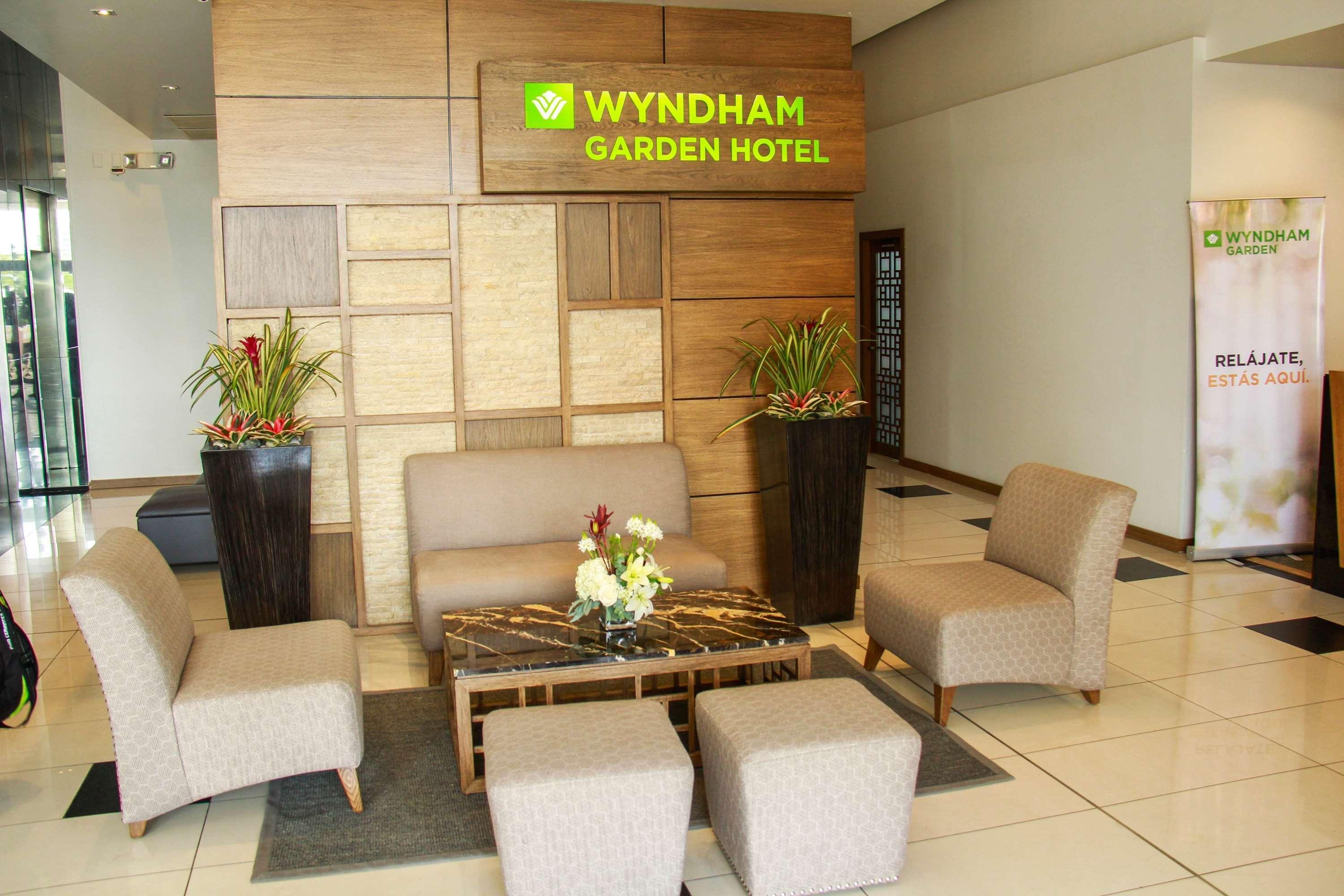 Wyndham Garden Guayaquil Hotel Exterior foto